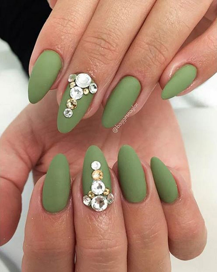 Green Nail Ideas
 20 Matte Nails That Are Anything but Flat Go Matte