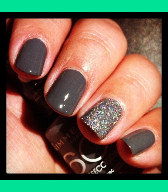 Grey Nails With Glitter
 Dark Grey Nails with Silver Glitter