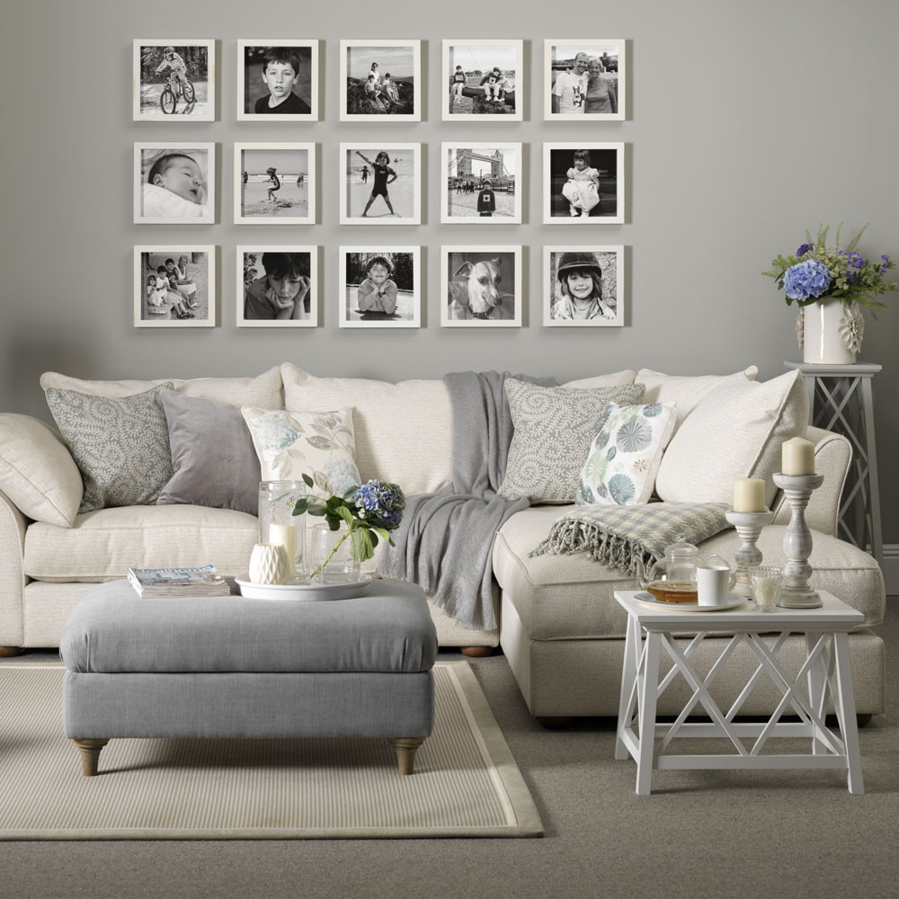 Grey Wall Living Room
 25 grey living room ideas for gorgeous and elegant spaces