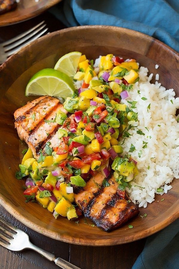 Grilled Dinner Ideas
 Grilled Lime Salmon With Avocado Mango Salsa and Coconut