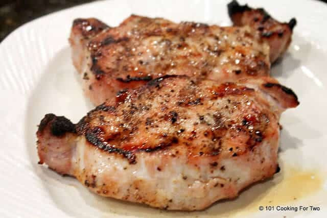Grilling Pork Chops On Gas Grill
 How to Grill Pork Chops on a Gas Grill