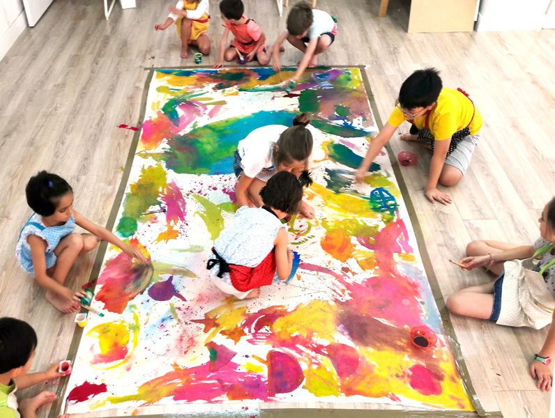Group Art Project For Kids
 Dạy con những việc này trẻ sẽ "vào nếp" n buổi học đầu