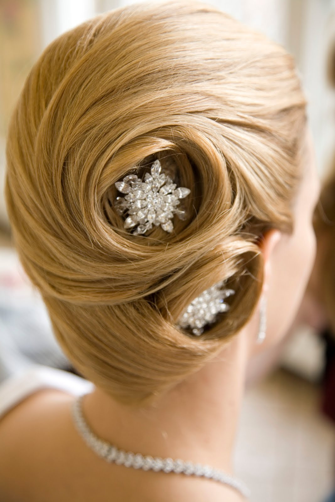 Hair Or Makeup First For Wedding
 Some Cool Bridal Hairstyles – Your Beauty First