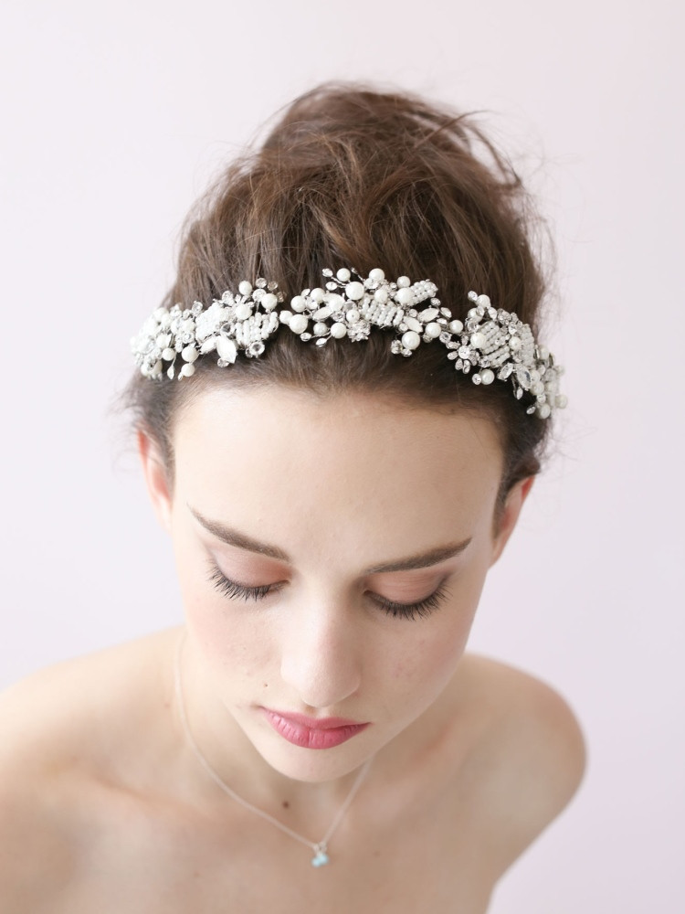 Hairstyle For Wedding Party
 Wedding Hairstyles With Flowers and Tiara