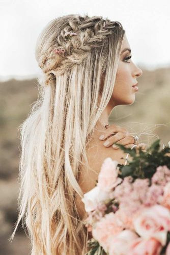 Hairstyles For Prom 2020
 39 Totally Trendy Prom Hairstyles For 2020 To Look Gorgeous