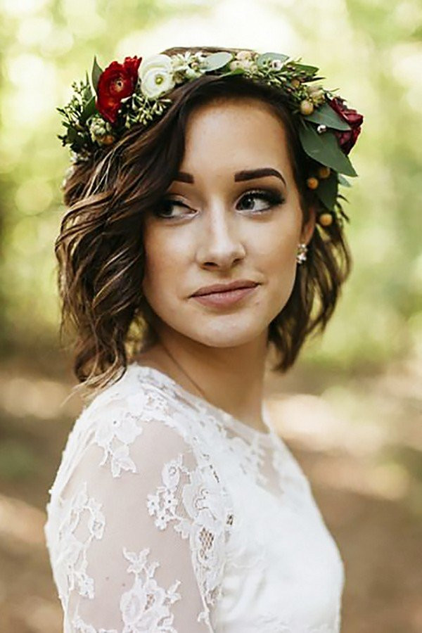 Hairstyles For Short Hair Wedding
 18 Gorgeous Wedding Hairstyles with Flower Crown Page 2
