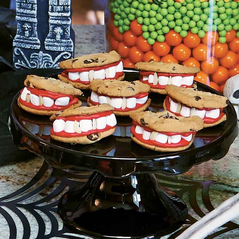 Halloween Party Ideas Decorations
 8 Family Friendly Halloween Party Ideas That Are Still