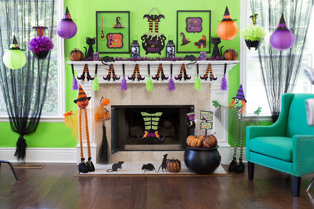 Halloween Party Kids Ideas
 How to Throw the Ultimate Kids Halloween Party