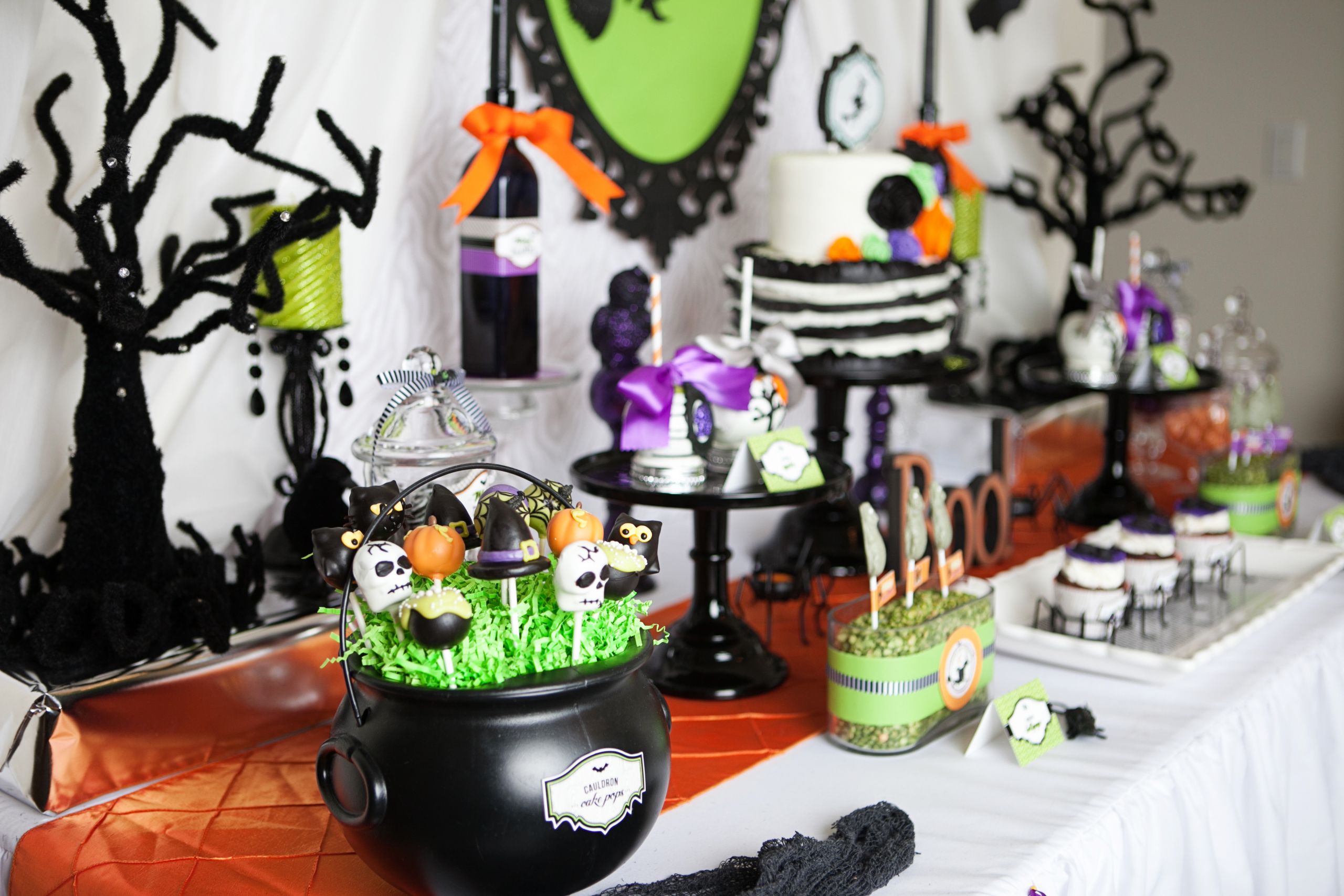 Halloween Party Table Ideas
 A Wicked Witch Inspired Halloween Party