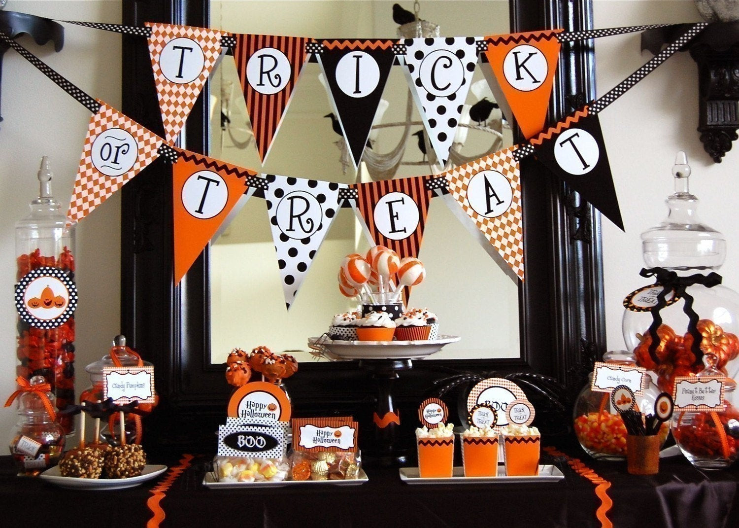Halloween Party Treat Ideas
 Halloween Trick or Treat Printable Party INSTANT DOWNLOAD