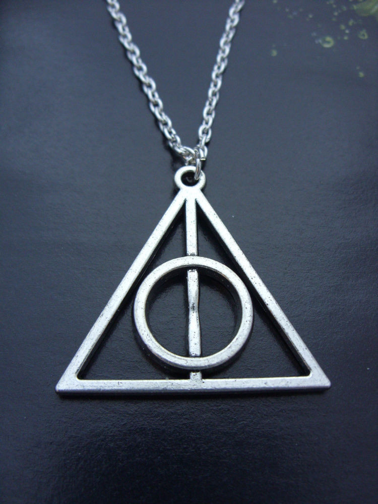 Harry Potter Necklace
 A Silver Tone Harry Potter The Deathly Hallows Charm