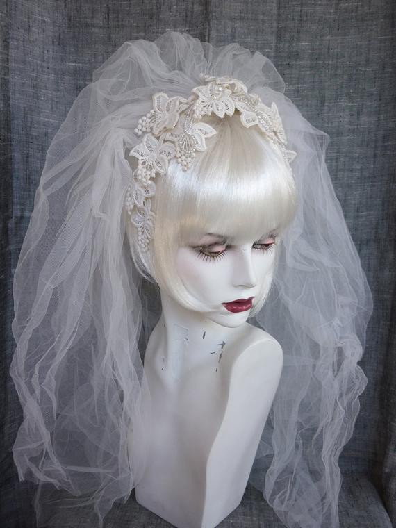 Headband Wedding Veil
 Vintage Bridal Veil Lace Flower Headband 70s by