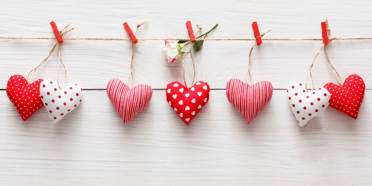 Heart Crafts For Adults
 20 Sweet and Simple DIY Valentine s Day Decorations