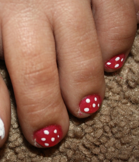 Hello Kitty Toe Nail Designs
 Agape Love Designs Hello Kitty Toe Nail Art Tutorial
