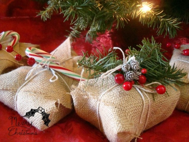 Holiday Gift Wrapping Ideas
 33 Adorable Burlap Christmas Gifts Wrapping Ideas