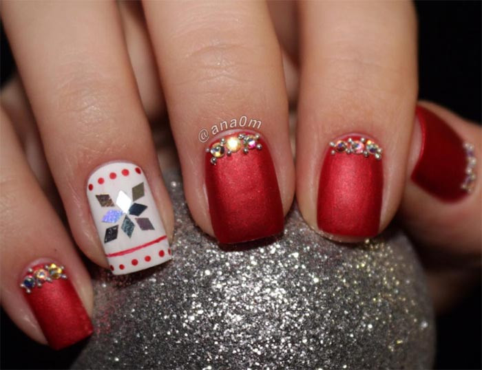 Holiday Nail Ideas
 53 Sparkling Holiday Nail Art Designs To Try This
