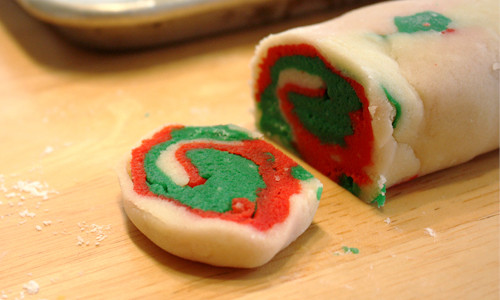 Holiday Sugar Cookies Pillsbury
 What are some recipes that use Pillsbury sugar cookie