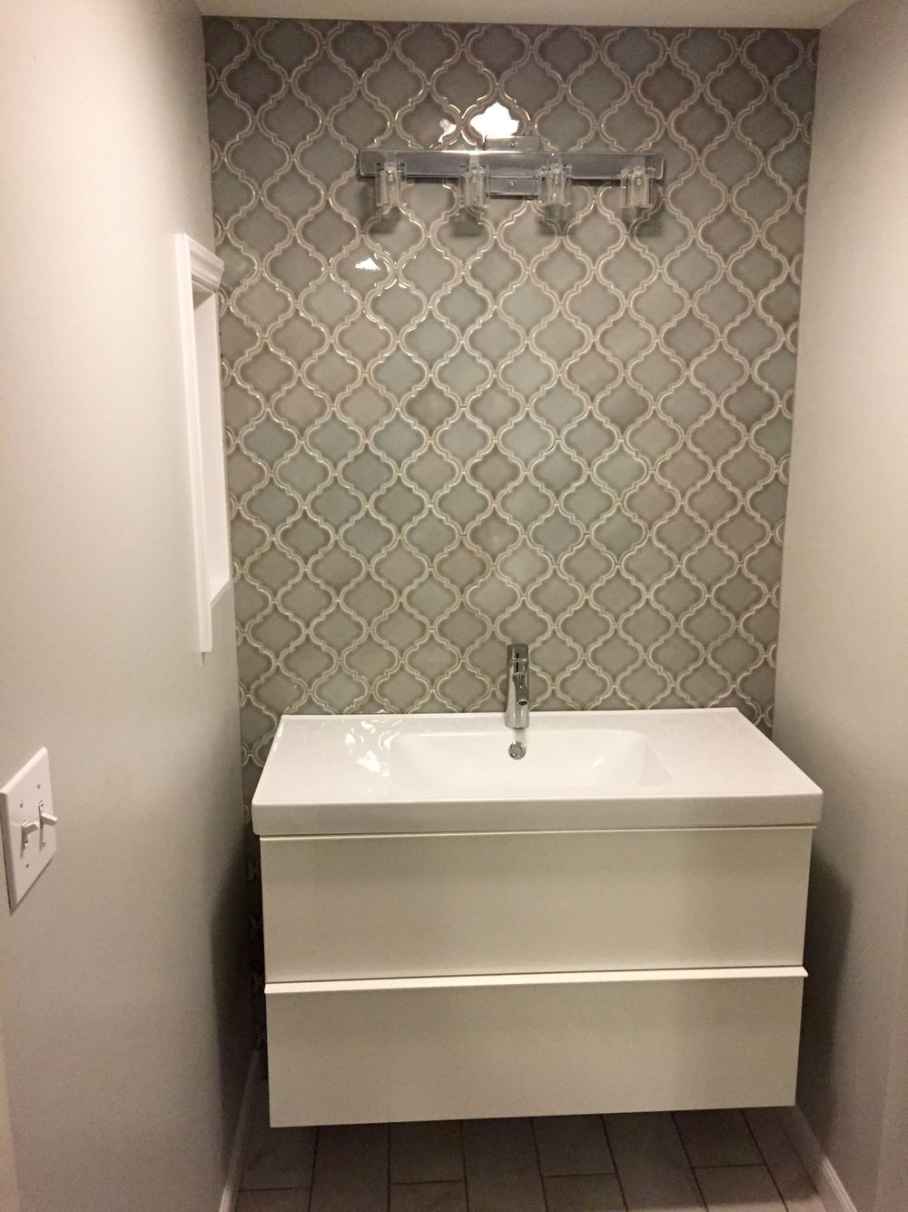 Home Depot Bathroom Shower Tile
 Home Depot Dove gray Arabesque tile bathroom wall