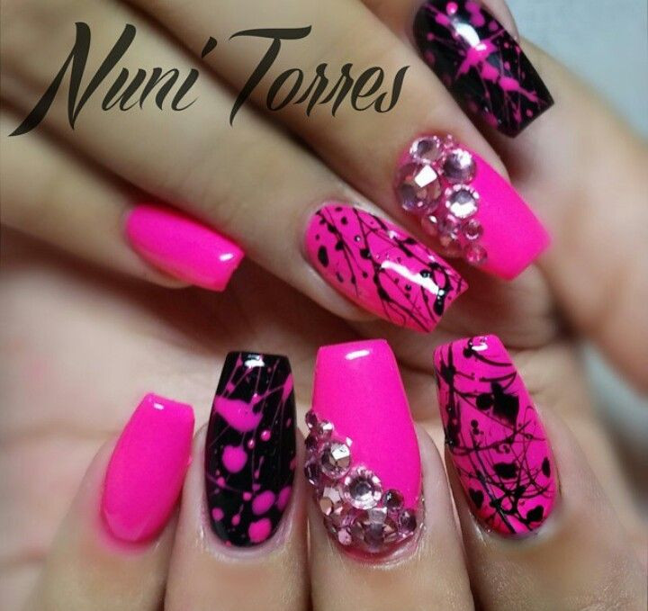 Hot Pink And Black Nail Designs
 Best 25 Hot pink nails ideas on Pinterest