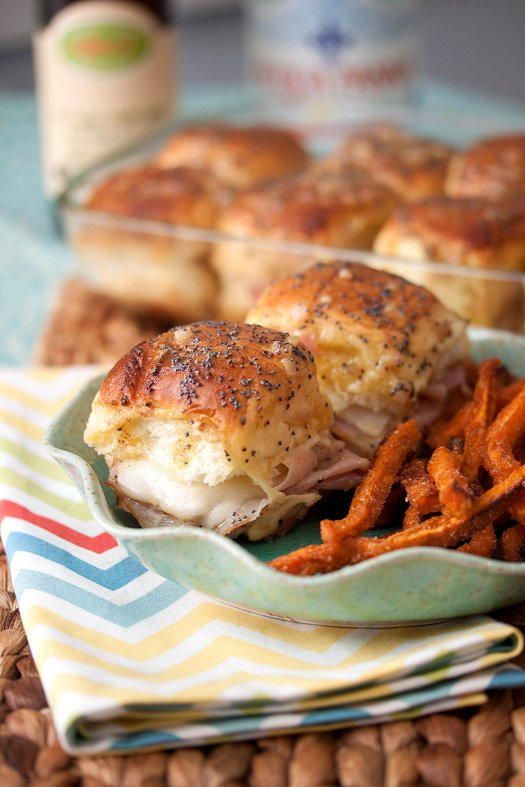 Hot Turkey Sandwiches For A Crowd
 17 Best images about Recipes for a Crowd on Pinterest