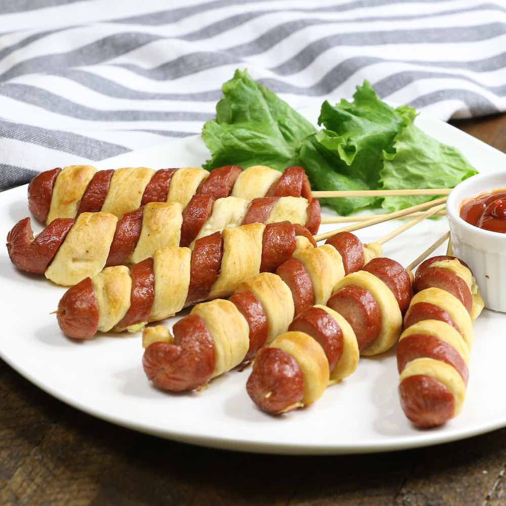 Hotdog Recipes For Kids
 3 Ingre nt Crescent Dog Twists Recipe with Video