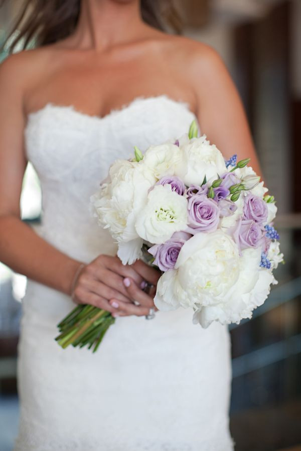 How Much Do Flowers For A Wedding Cost
 How Much Wedding Flowers Really Cost – 12 Ways to Save Big