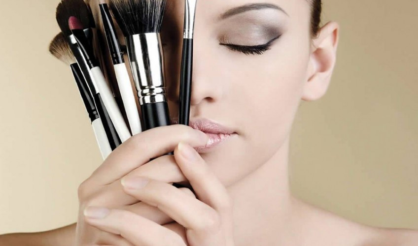How Much To Tip Makeup Artist For Wedding
 Makeup Tips For Busy Mums