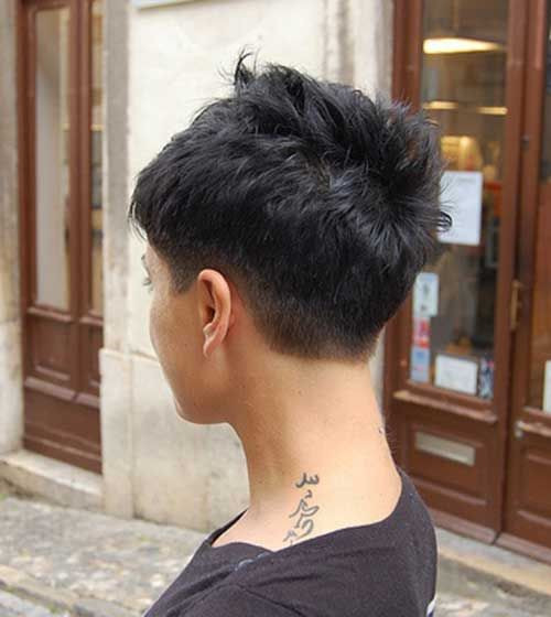 How To Cut The Back Of Your Hair Short
 Cool Pixie Back View