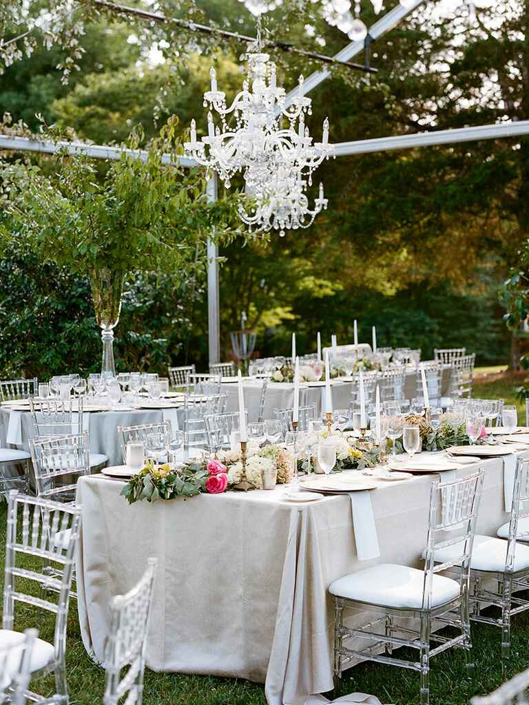 How To Decorate A Wedding Table
 How to Decorate Every Type of Reception Table