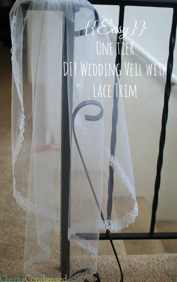 How To Make A Wedding Veil With Lace Trim
 Simple DIY Wedding Veil
