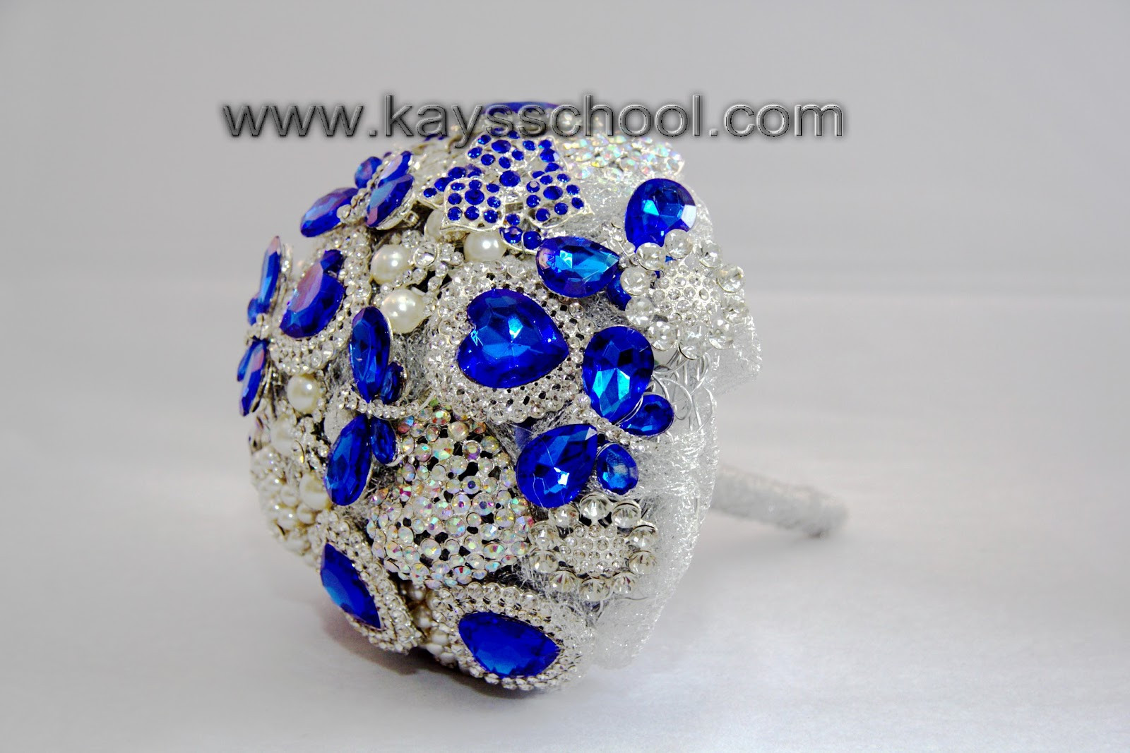 How To Make Brooches
 Kay s Flower School & Brooch Bouquet Training How you