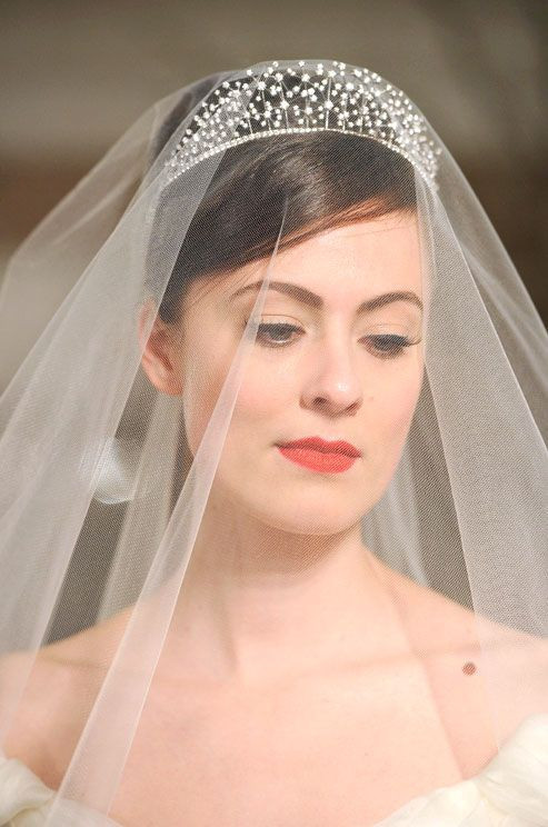 How To Make Wedding Veils And Tiaras
 Inspiration for your wedding the veil tiara bo Learn