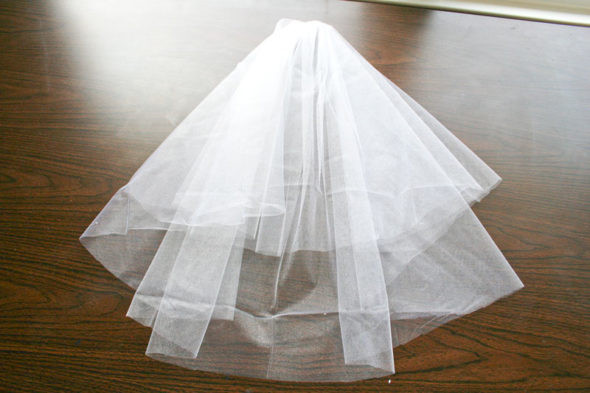 How To Make Your Own Wedding Veil
 Make your own wedding veil
