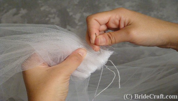 How To Make Your Own Wedding Veil
 Make Your Own Wedding Veil