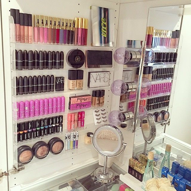 How To Organize Makeup DIY
 Gorgeous makeup display using a nail polish rack