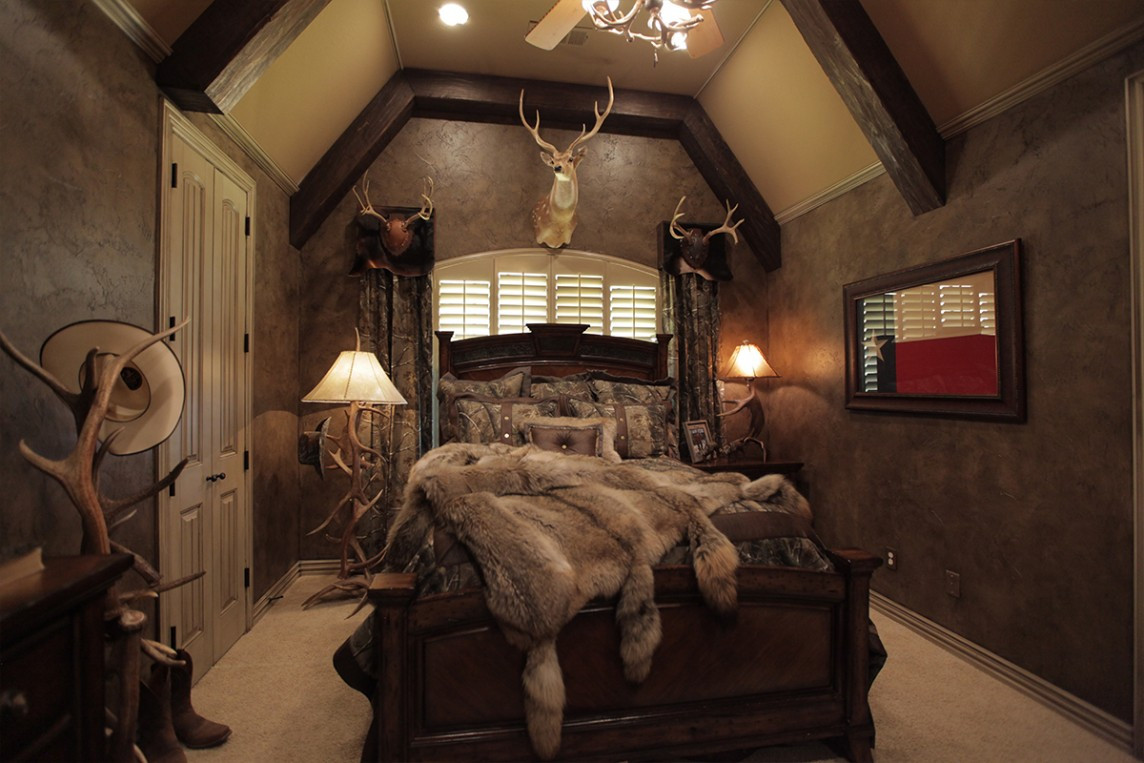 Hunting Bedroom Decor
 Divine Hunting Design