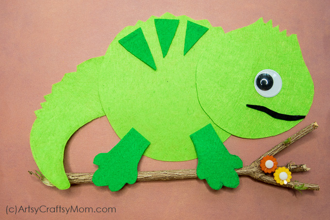 I Crafts For Preschoolers
 I for Iguana Craft with Printable Template Artsy Craftsy Mom