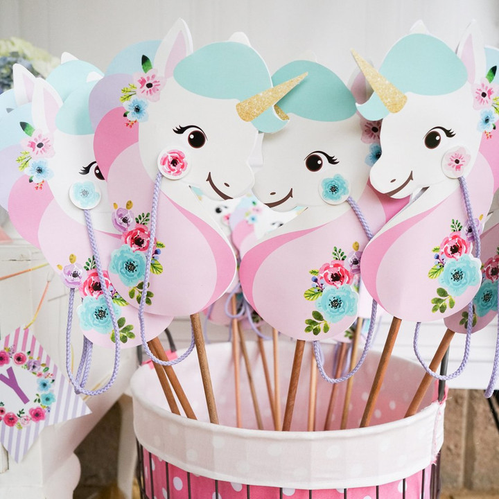 Ideas For A Unicorn Child'S Birthday Party
 20 magical unicorn birthday party ideas