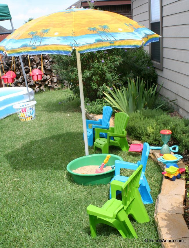 Ideas For Backyard Girls Birthday Pool Party
 Great idea for an outside birthday party for preschoolers
