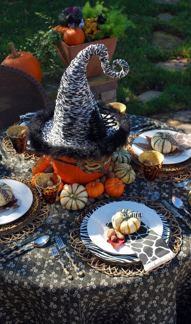 Ideas For Halloween Party In Backyard
 28 Awesome Outdoor Halloween Party Ideas