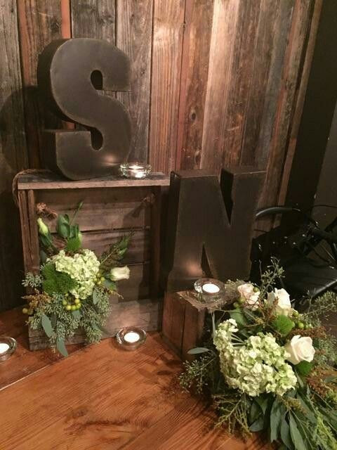 Ideas To Decorate Backyard For Engagement Party
 Rustic engagement party table decor