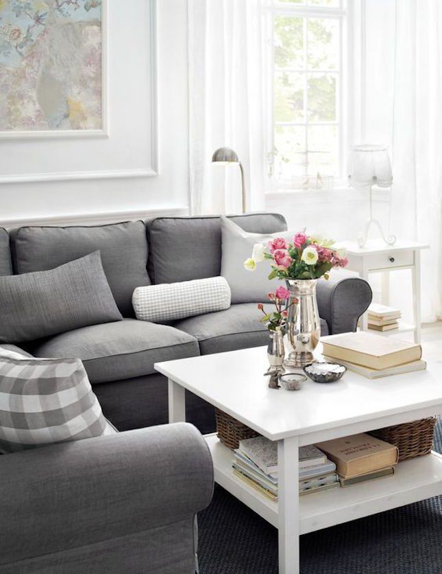 Ikea Living Room Tables
 14 Surprisingly Chic IKEA Living Rooms