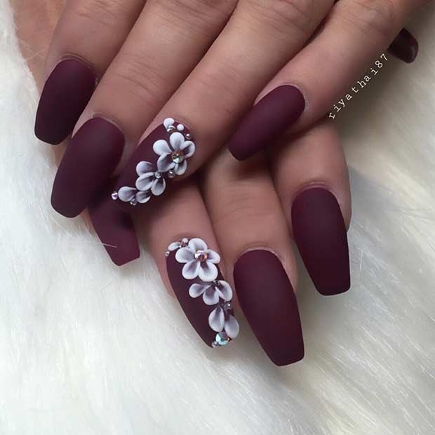 In Style Nail Colors
 25 Cool Matte Nail Designs to Copy in 2017