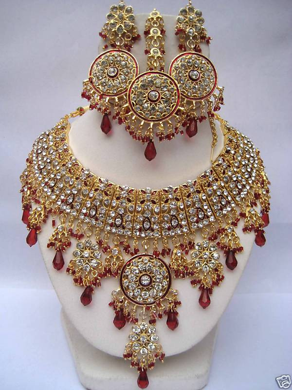 Indian Bridal Jewelry Sets
 Bridal Kundan Jewellery Designs Bridal Wears
