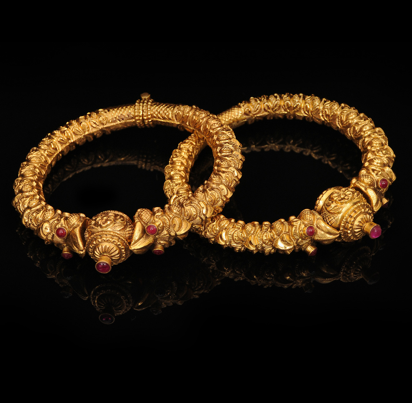 Indian Gold Earrings
 Indian Jewellery and Clothing Latest antique gold bangle