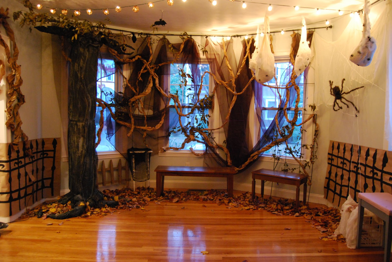 Indoor Halloween Party Decoration Ideas
 Scary Indoor Outdoor Halloween Decorations Ideas 2016 best