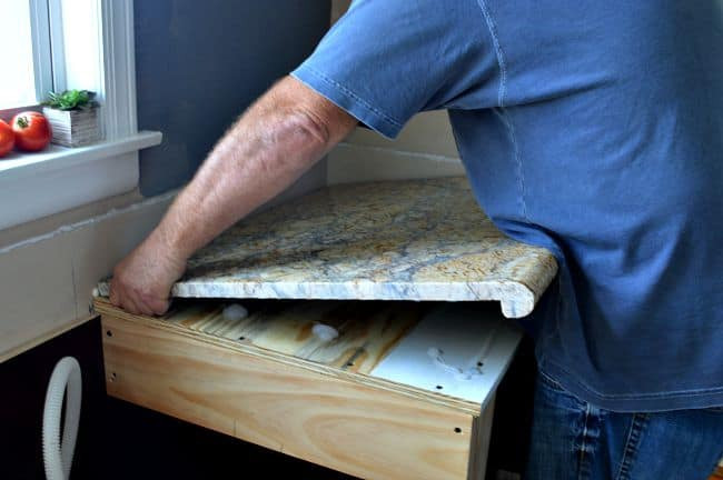 Install Kitchen Counters
 DIY Granite Kitchen Countertop Install