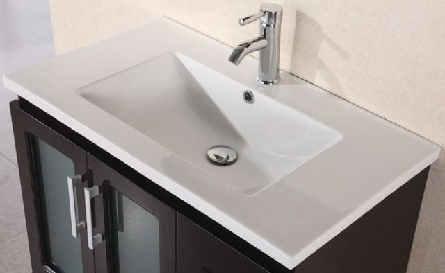 Integrated Bathroom Sink
 Design Element 32 in Porcelain Countertop with Integrated