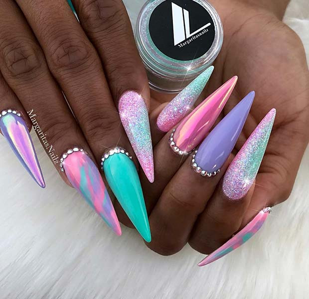 Iridescent Glitter Nails
 13 Dreamy Unicorn Nails That Are Taking Over Instagram