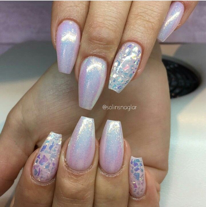 Iridescent Glitter Nails
 Holographic iridescent pearl coffin shaped nails